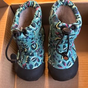 Bogs B-Moc Snow Adventure Boots Turquoise Multi Kids Toddler 8